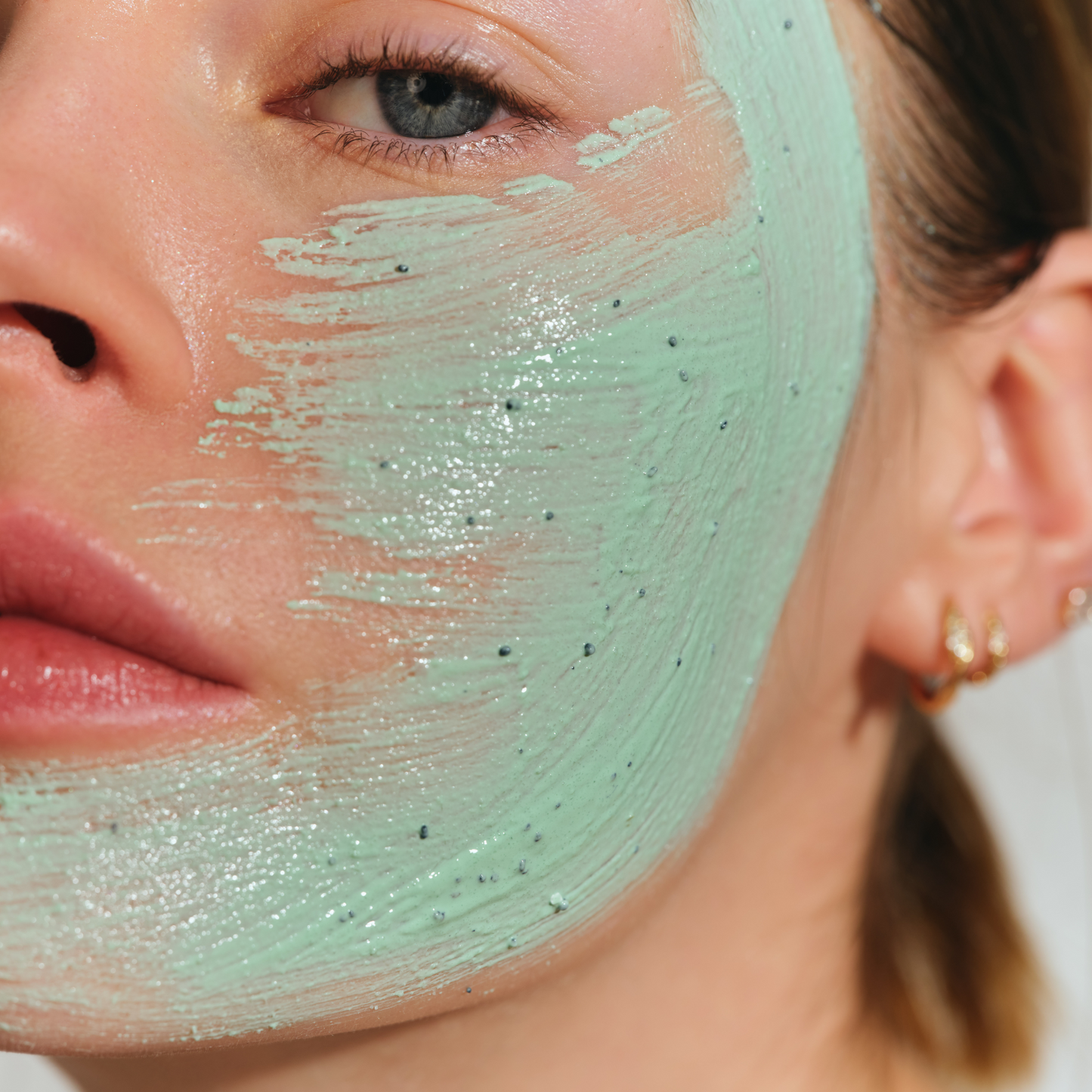 Expertise in Graupaste, Reinheit und Mattierung