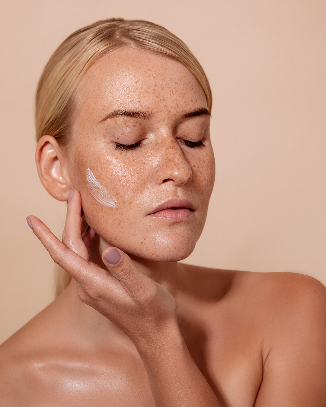 Article : Comment : protéger ma peau contre la pollution ?