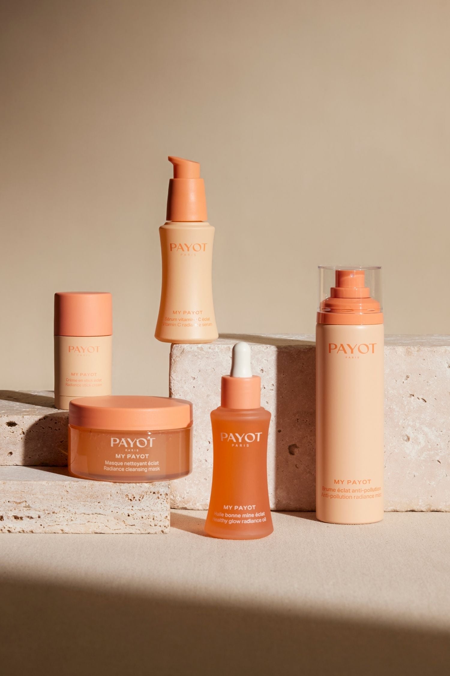 Anti-pollution et peau : comment une brume éclat peut-elle améliorer votre teint ?