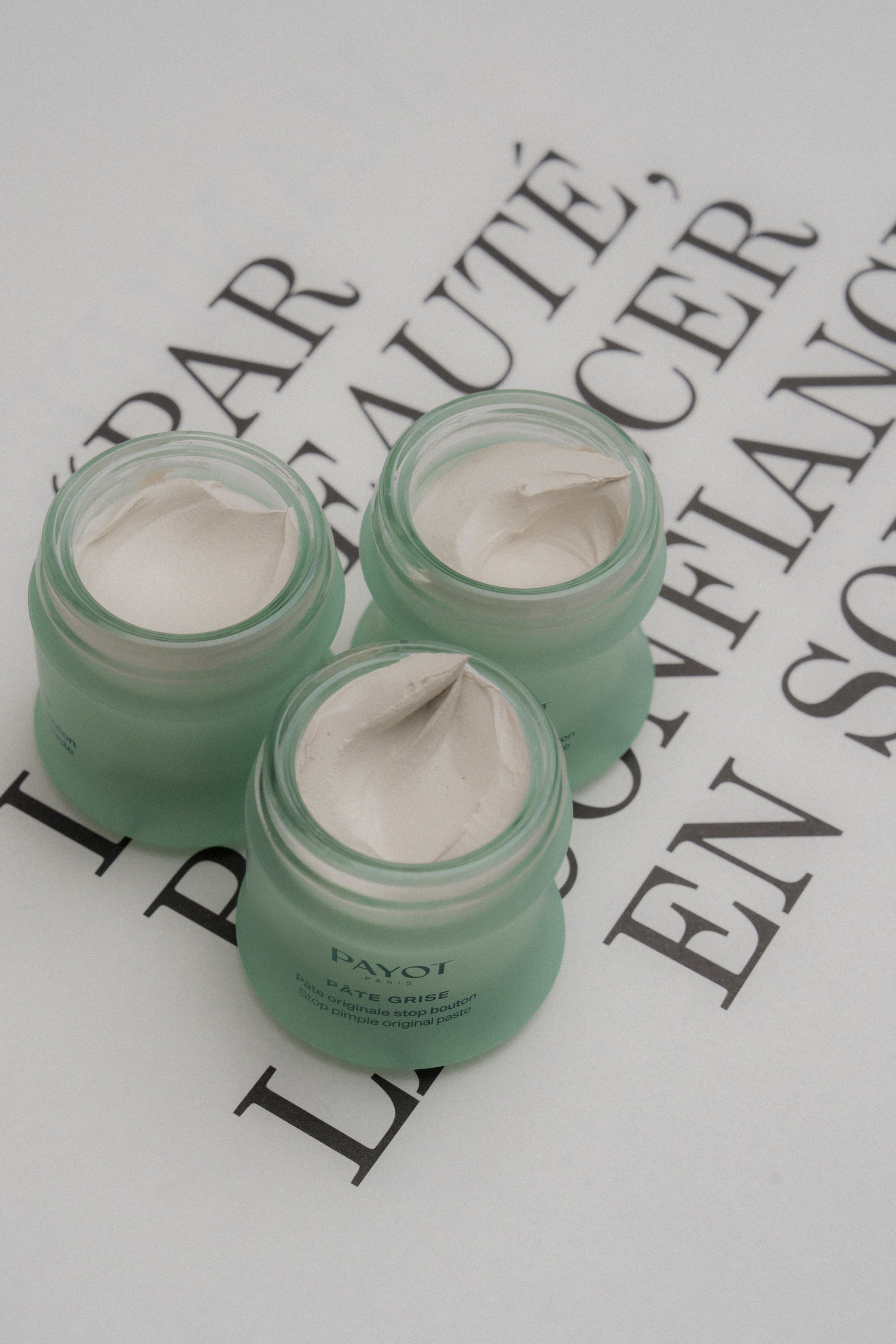 Pourquoi faut-il réguler et non éliminer le sébum ?