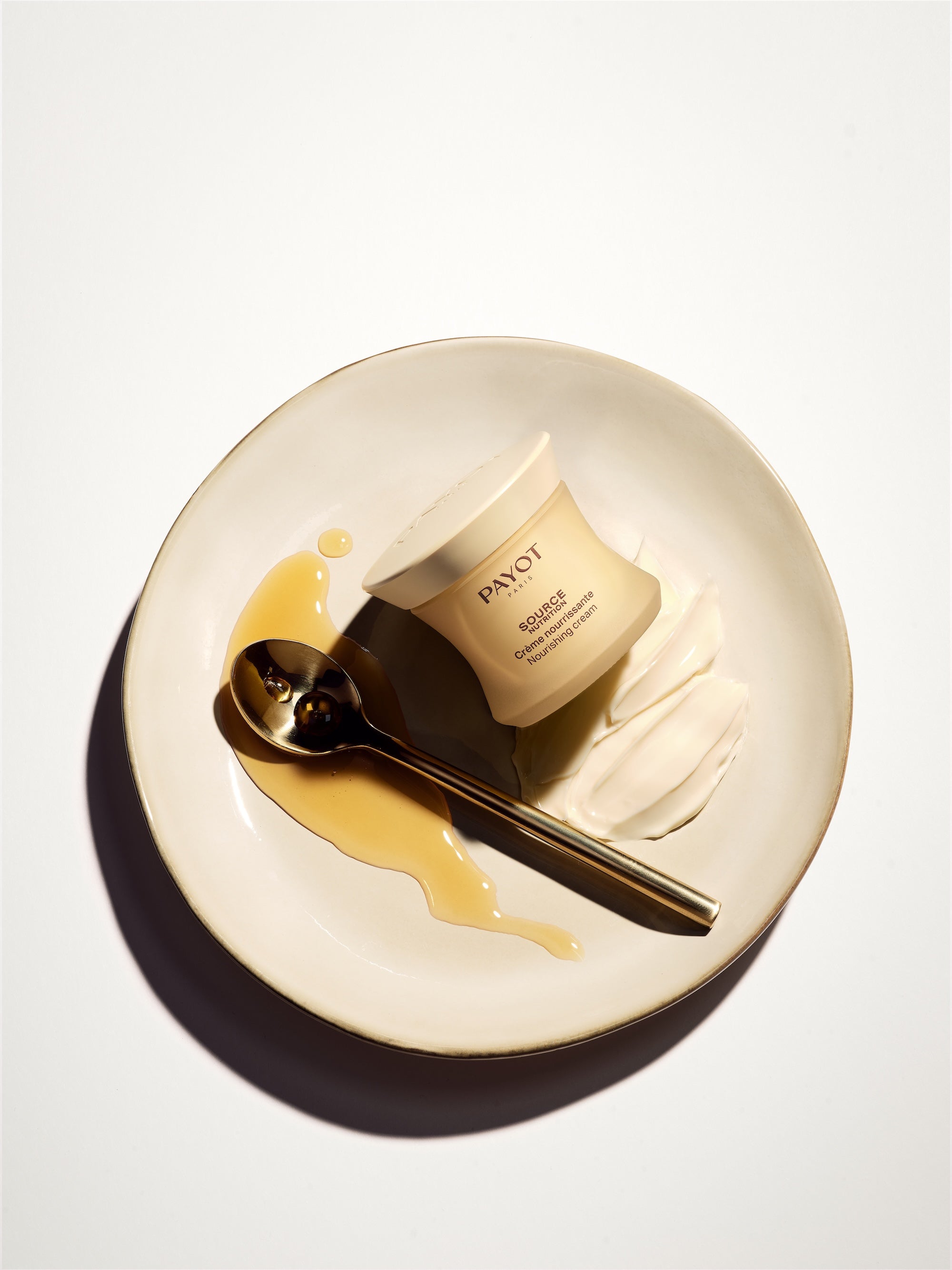 Source Nutrition, la nouvelle gamme des peaux sèches