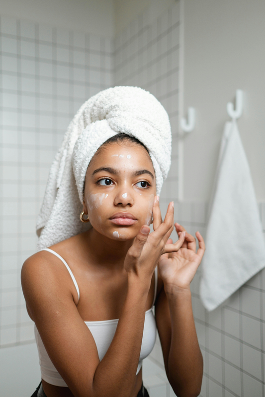 Pourquoi faut-il hydrater sa peau avant de se maquiller ?